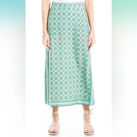 3/$14 Max Studio Sheer Patterned Midi Skirt Size: M - Picture 1 of 8